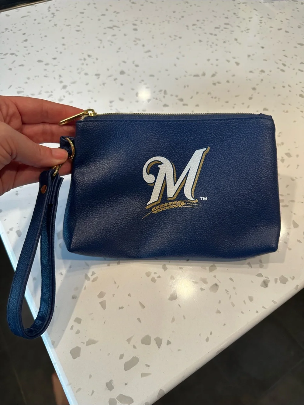 Milwaukee Brewers Navy Wristlet Pouch